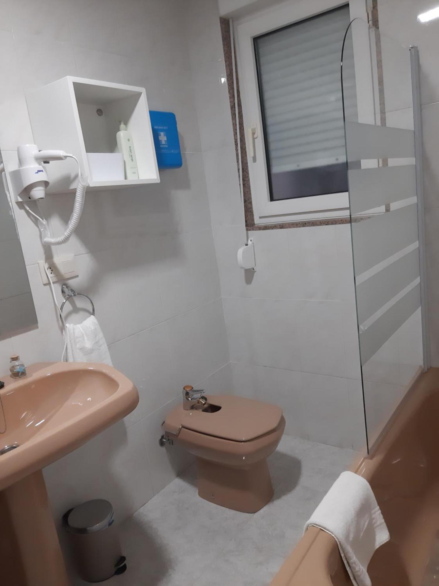 Apartamento Elena Centrico Con Wifi Onís Esterno foto